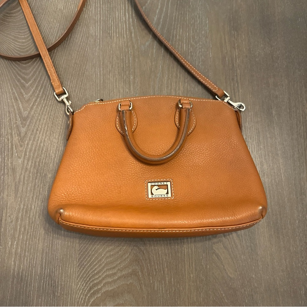 Dooney & Bourke Pebble Leather Satchel with‎ Crossbody Tan - Picture 3 of 16